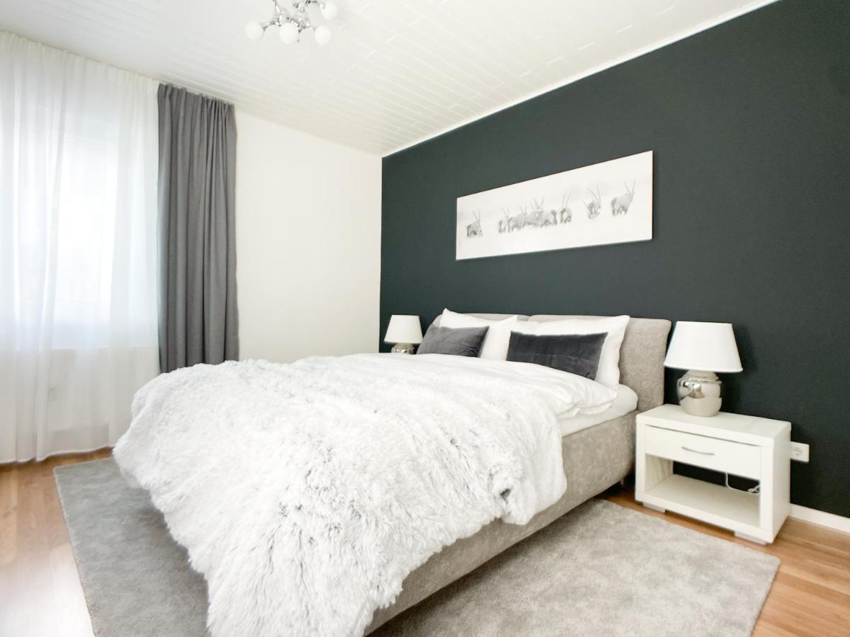M-Style 01 Apartment Mit Terrasse Und Gasgrill, 24H Self-Check-In, Free Parking, Netflix Nürnberg Exteriör bild